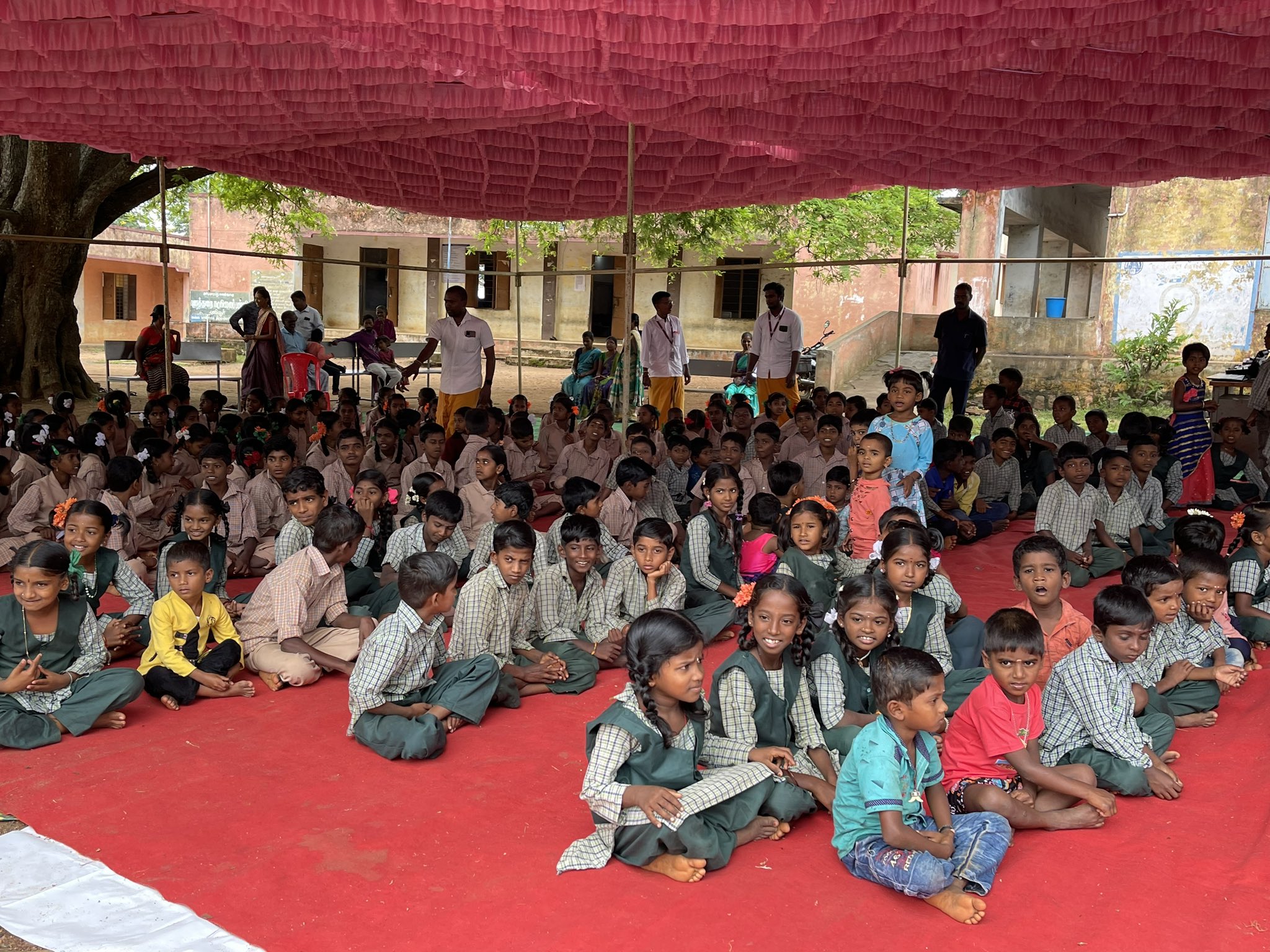 Book Distribution Drive Held in Remote Village of Tamil Nadu - Thumbnail 3